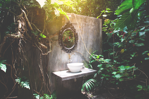 How To Use Mirrors In Your Garden Giant Glass Mirror